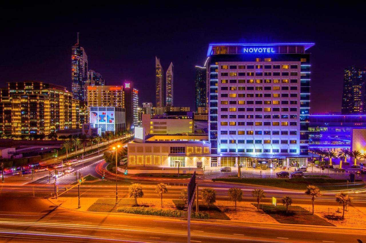 Novotel World Trade Centre Dubai Exterior foto